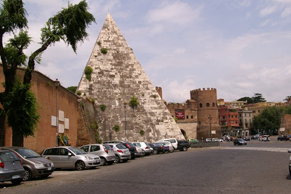 Roman Pyramid